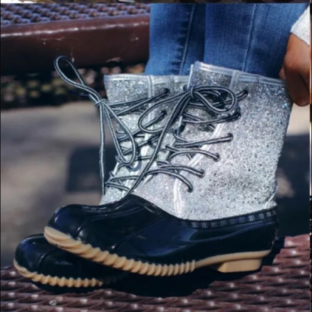 XSOLDX Glitter Duck Boots - Picture 4 of 12